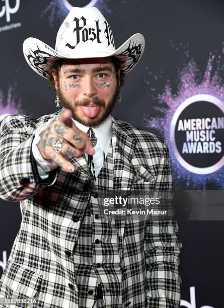 Post Malone attends the 2019 American Music Awards at Microsoft Theater on November 24, 2019 in Los Angeles, California.