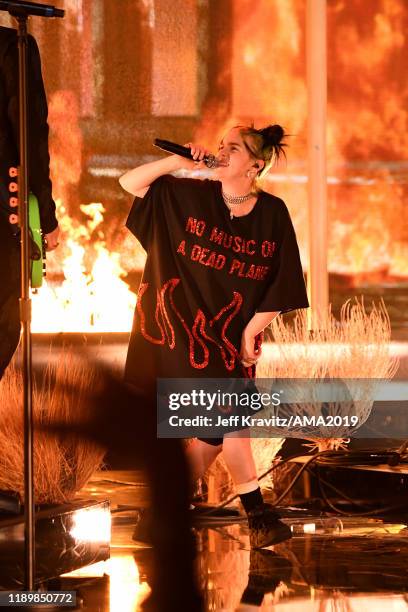 Billie Eilish performs onstage during the 2019 American Music Awards at Microsoft Theater on November 24, 2019 in Los Angeles, California.