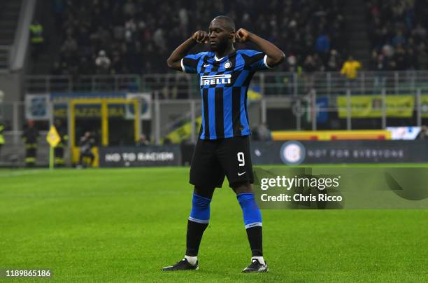 Romelu Lukaku of FC Internazionale celebrates scoring a goal during the Serie A match between FC Internazionale and Genoa CFC at Stadio Giuseppe...