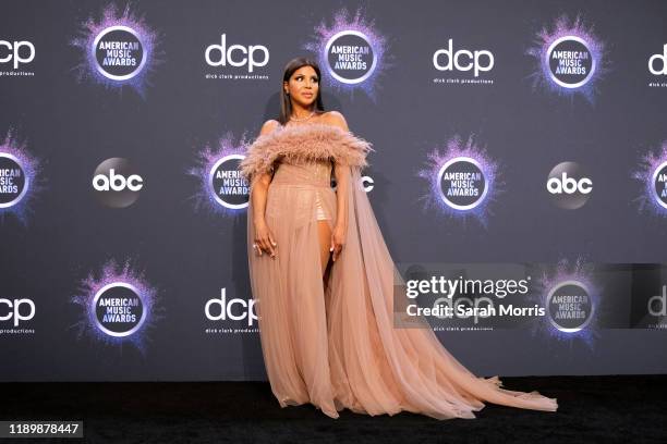 Toni Braxton poses in the press room at the 2019 American Music Awards at Microsoft Theater on November 24, 2019 in Los Angeles, California.