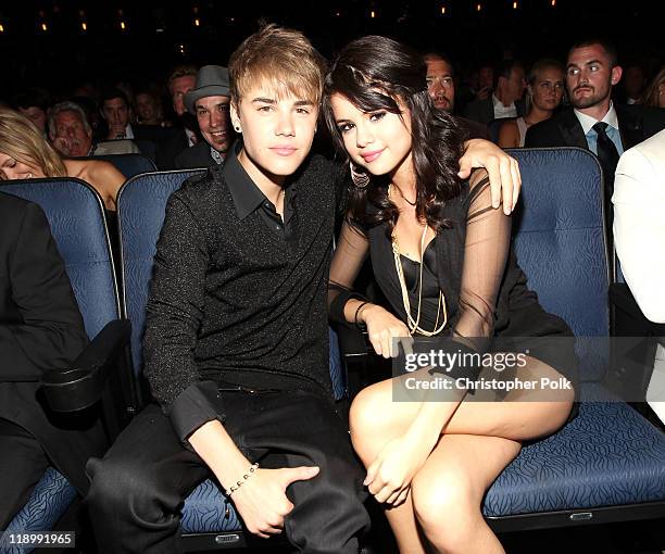 Singers Justin Bieber and Selena Gomez attend The 2011 ESPY Awards at Nokia Theatre L.A. Live on July 13, 2011 in Los Angeles, California.