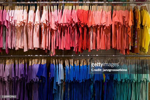 colored tshirts - abundance stock-fotos und bilder