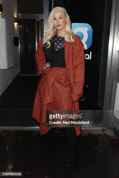 Iggy Azalea arriving at Capital Radio studios on November 25, 2019 in London, England.