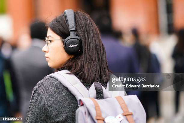 339 Marshall Headphones Stock Photos, High-Res Pictures, and Images - Getty  Images