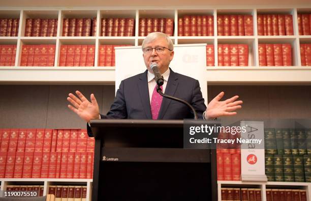Kevin Rudd Flag 98 Kevin Rudd Challenges To Be Prime Minister Stock Photos, High-Res ...