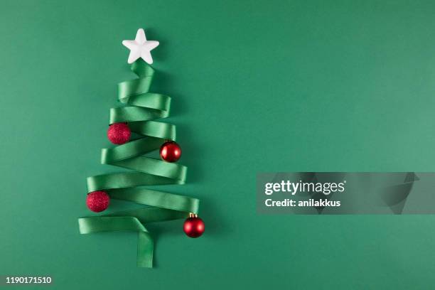 christmas tree - green christmas background stock pictures, royalty-free photos & images