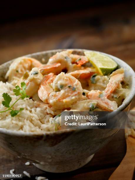 thai, coconut and lime shrimp - green curry stock pictures, royalty-free photos & images