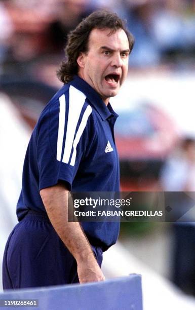 Soccer coach Marcelo Bielsa is seen directing his team in Bueons Aires, Argentina 08 November 2001. El director técnico Marcelo Bielsa, de Argentina,...