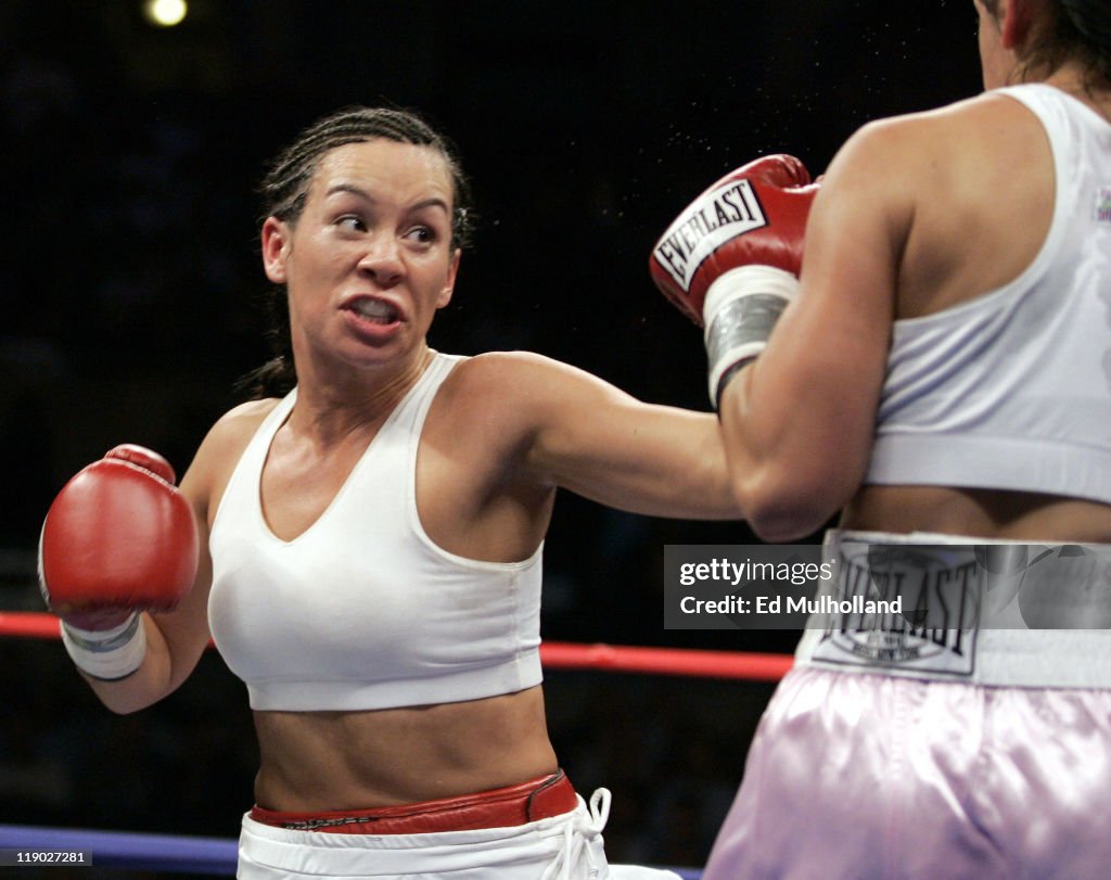 6 Round Women's Featherweight Bout - Noriko Kariya vs Maria Lucy Contreras - January 28, 2006
