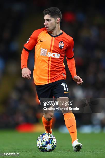 Manor Solomon of Shakhtar Donetsk during the UEFA Champions League group C match between Manchester City and Shakhtar Donetsk at Etihad Stadium on...