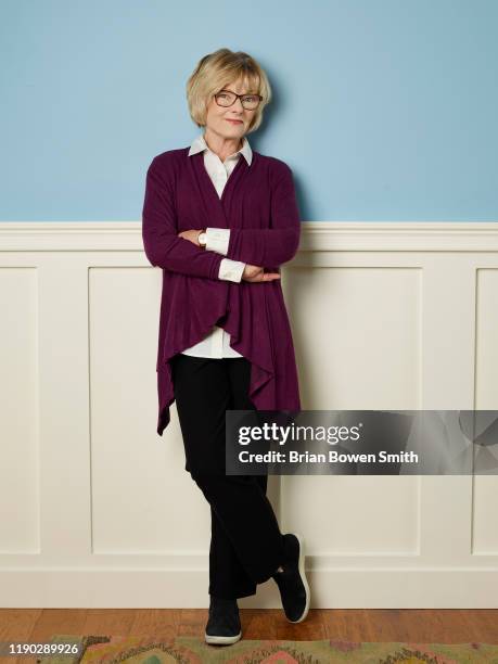 S "United We Fall" stars Jane Curtin as Sandy Ryan.