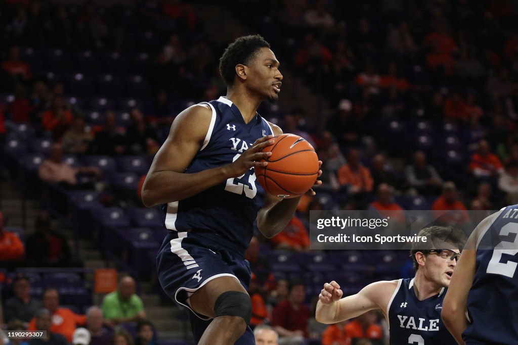 COLLEGE BASKETBALL: DEC 22 Yale at Clemson