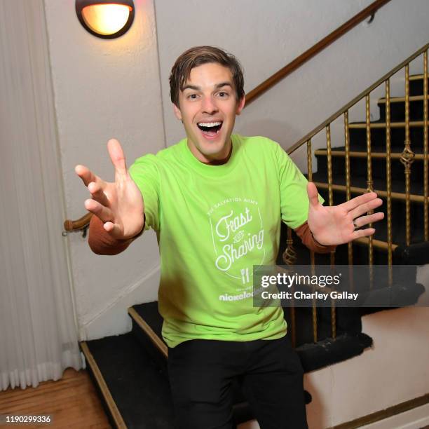 Matpat Ripped Matpat Photos and Premium High Res Pictures - Getty Images
