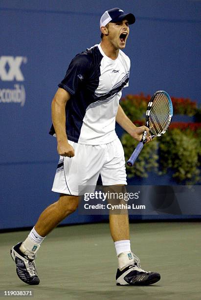 Andy Roddick through to second round with three set victory over Tim Henman at the 2003 US Open in Queens, New York on August 26, 2003. Roddick won...