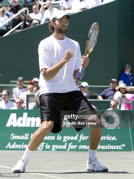 Ivo Karlovic of Croatia against Mariano Zabaleta of Argentina during the finals of the U.S. Men's Clay Court Championships in Houston, Texas on April...