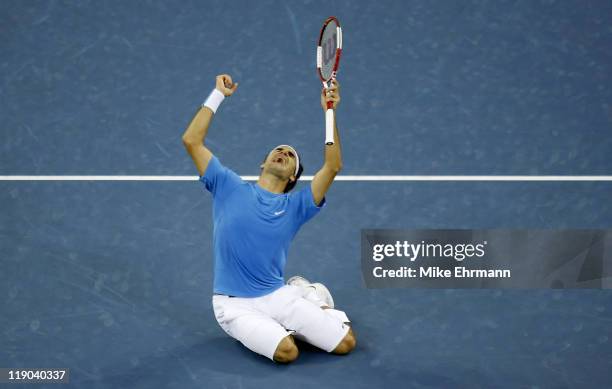 Roger Federer wins the mens final against Andy Roddick at the 2006 US Open at the USTA National Tennis Center in Flushing Queens, NY on September 9,...