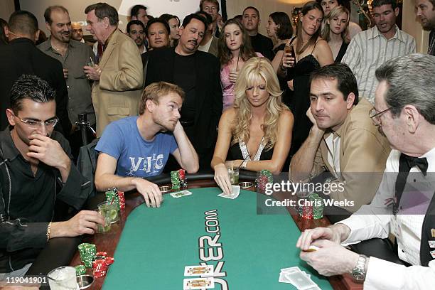 Antonio Roderick 28 Roderick Gordon Stock Photos, High-Res Pictures, and Images - Getty ...
