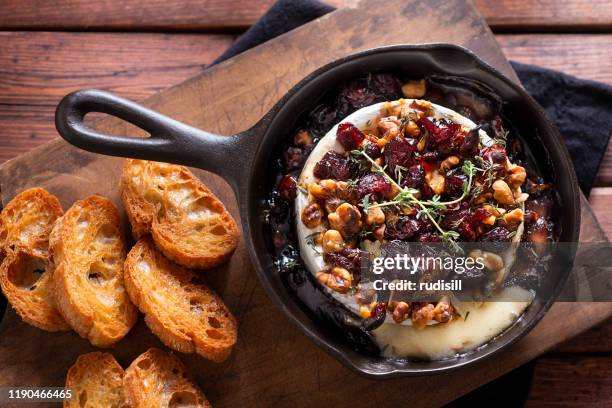 baked brie - baked brie stock pictures, royalty-free photos & images