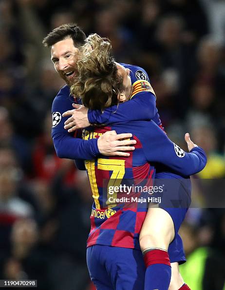 Lionel Messi of FC Barcelona celebrates after scoring his team's