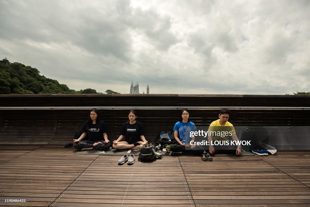 SINGAPORE-ASTRONOMY-SOLAR-ECLIPSE