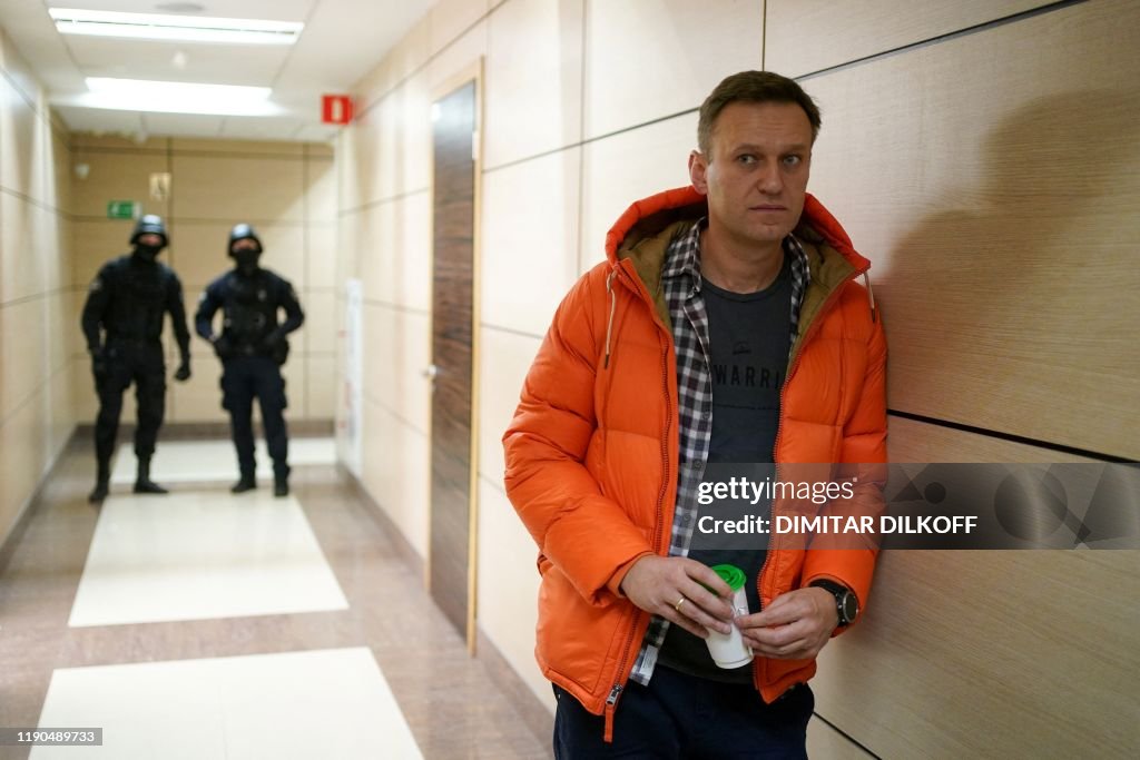 TOPSHOT-RUSSIA-POLITICS-OPPOSITION-DETAIN