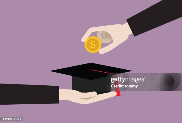 stockillustraties, clipart, cartoons en iconen met zakenlui zetten amerikaanse dollar munt in een graduation cap - student loan