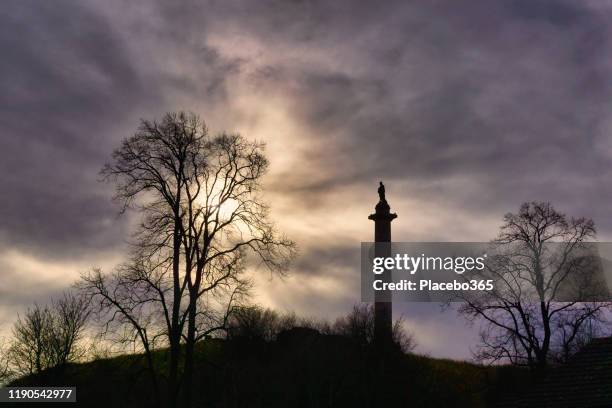 lady hill duke of gordon monument, elgin, moray, scotland, uk - lord elgin stock pictures, royalty-free photos & images