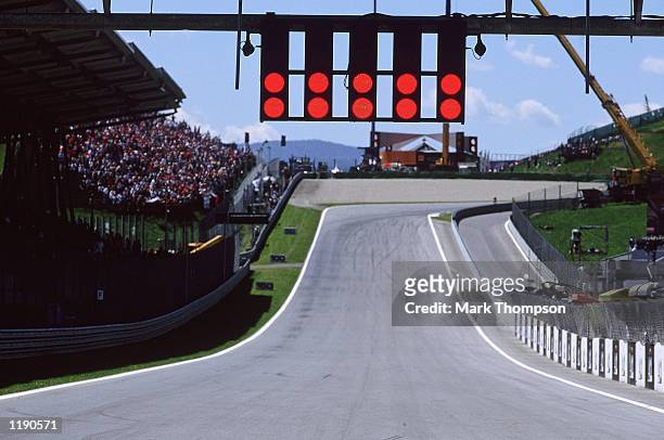 The start lights at the Formula One Austrian Grand Prix at the A1 Ring in Spielberg, Austria. \ Mandatory Credit: Mark Thompson /Allsport