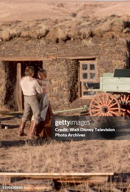 Roger Kern, Linda Purl appearing in the ABC tv series 'The Young Pioneers', Empire Ranch, Arizona.