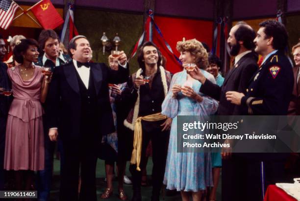 Koock 114 Barbara Cason Stock Photos, High-Res Pictures, and Images - Getty ...