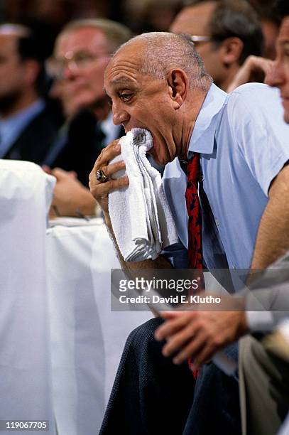 4,987 Unlv Basketball Coach Photos and Premium High Res Pictures - Getty  Images