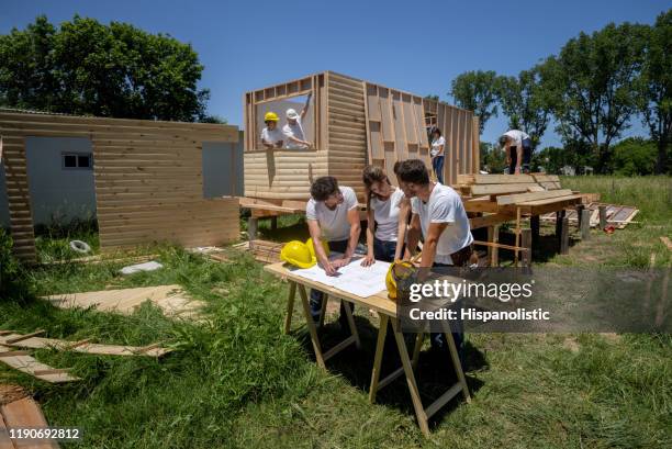 Community Service Building Example Community Service Building House Photos and Premium High Res Pictures ...