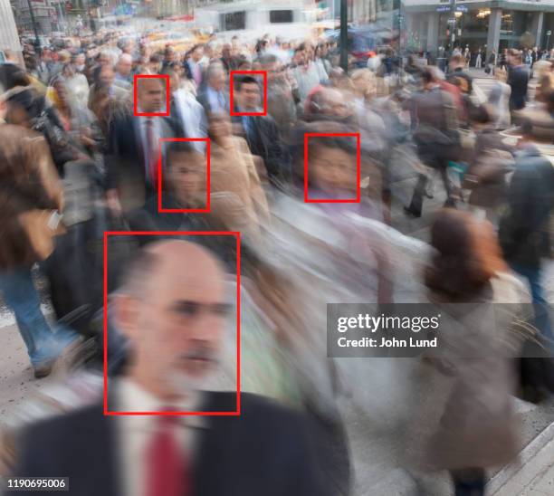 facial crowd recognition technology - facial recognition technology stock-fotos und bilder