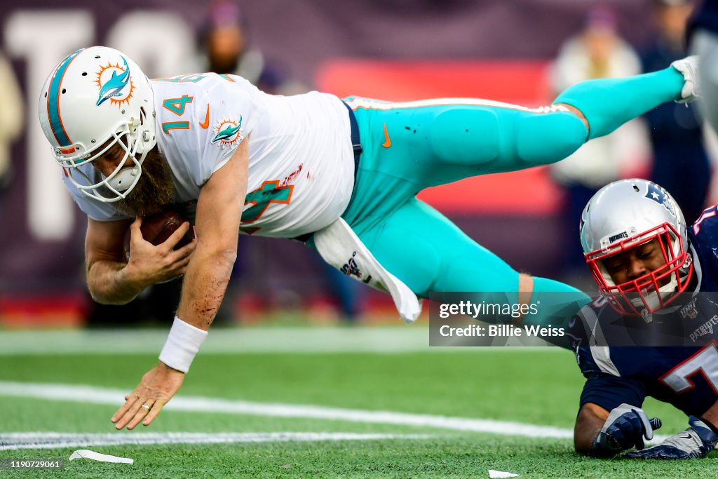 Miami Dolphins v New England Patriots