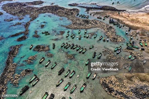 guangdong zhanjiang naozhou island scenery - zhanjiang stock-fotos und bilder