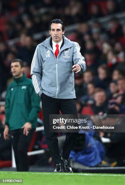 Arsenal manager Unai Emery gestures during the UEFA Europa League group F match between Arsenal FC and Eintracht Frankfurt at Emirates Stadium on...