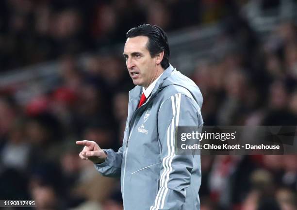 Arsenal manager Unai Emery gestures during the UEFA Europa League group F match between Arsenal FC and Eintracht Frankfurt at Emirates Stadium on...