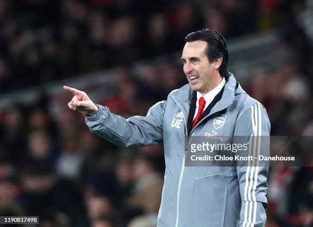 Arsenal manager Unai Emery gestures during the UEFA Europa League group F match between Arsenal FC and Eintracht Frankfurt at Emirates Stadium on...