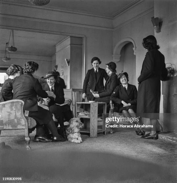 Wrnsn 213 Wrns Stock Photos, High-Res Pictures, and Images - Getty Images