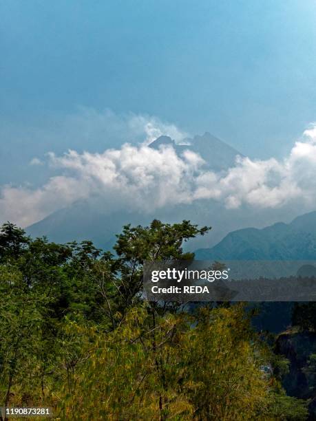 Gung Merapi 54 Gunung Merapi Mountain Stock Photos, High-Res Pictures, and Images ...