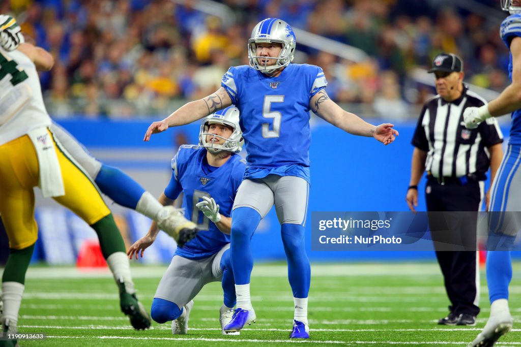 Green Bay Packers v Detroit Lions