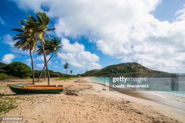 idyllic view of cockleshell bay, st. kitts and nevis, caribbean - san cristobal fotografías e imágenes de stock