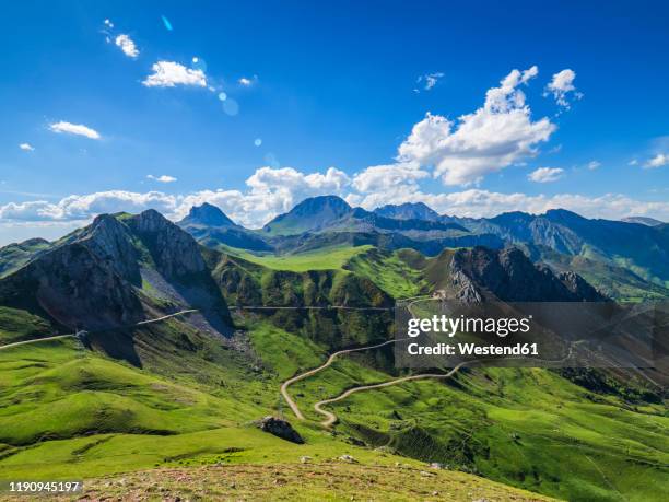 scenic view of port of la cubilla against blue sky, asturias, spain - provincia de león fotografías e imágenes de stock