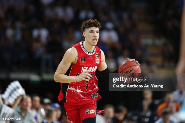 LaMelo Ball of the Hawks in action during the round 9 NBL match between the New Zealand Breakers and the Illawarra Hawks at Spark Arena on November...