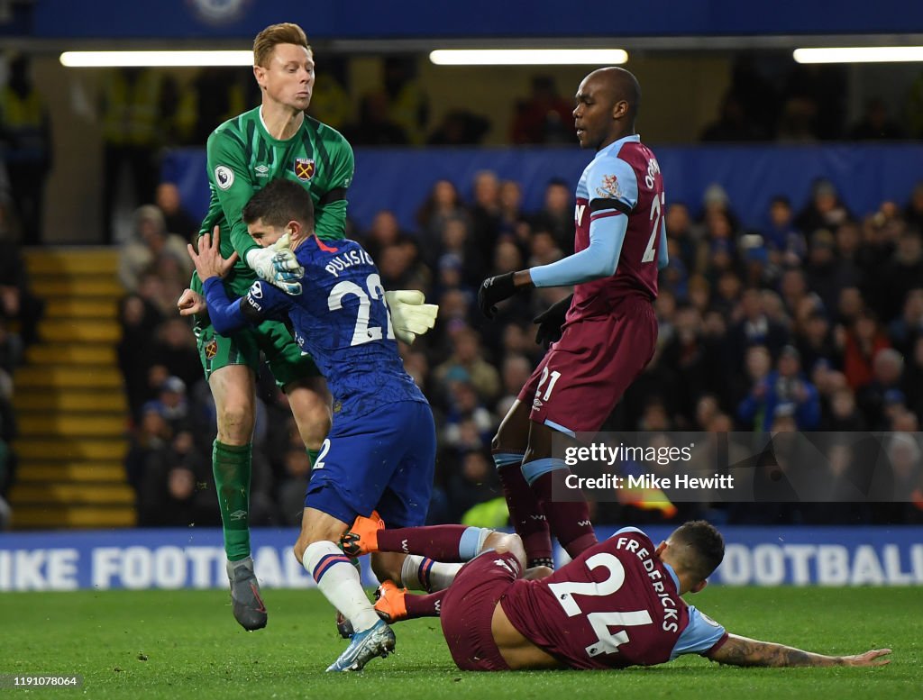 Chelsea FC v West Ham United - Premier League