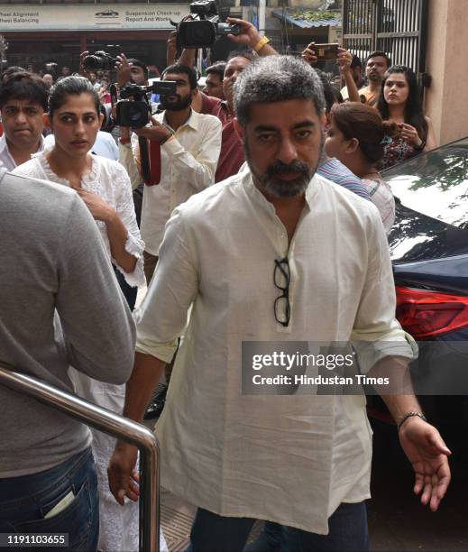 Television actors Sushant Singh and Kubra Sait during the funeral of Television actor Kushal Punjabi at Santa Cruz crematorium, on December 28, 2019...