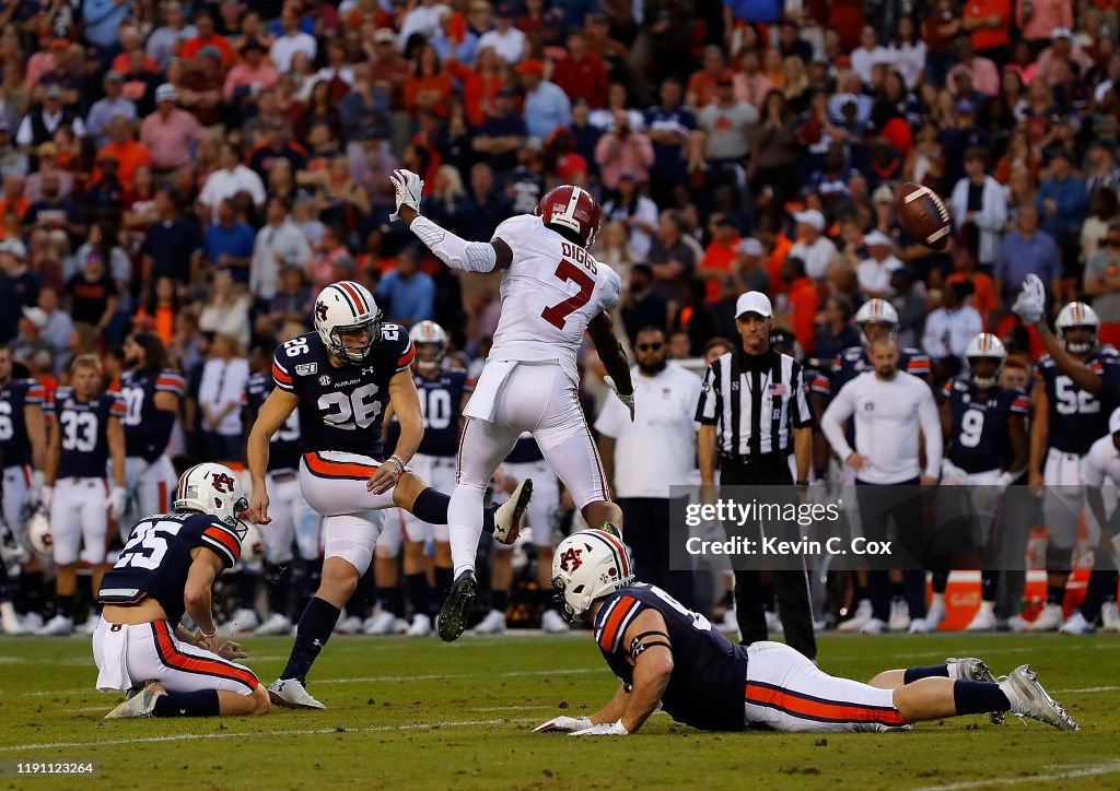 Alabama v Auburn