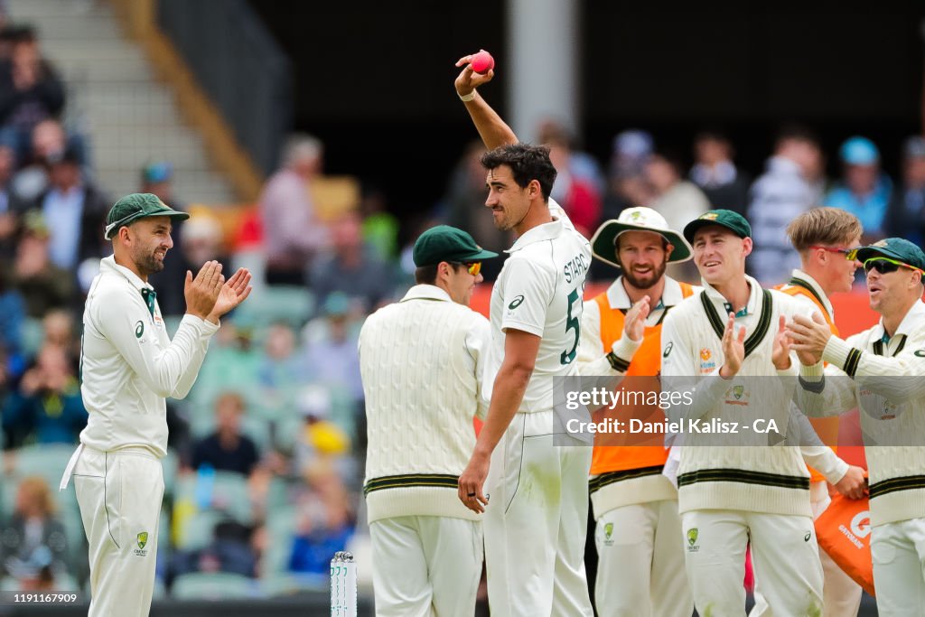 Australia v Pakistan - 2nd Test: Day 3