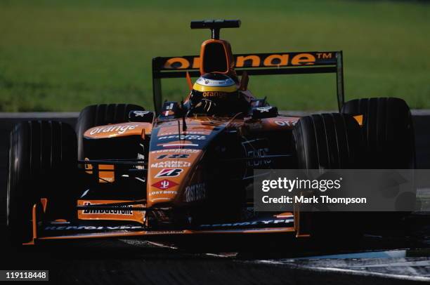 Pedro de la Rosa (drives the Arrows SupertecArrows A21 Supertec 3.0 V10 during the Italian Grand Prix on 10th September 2000 at the Autodromo...