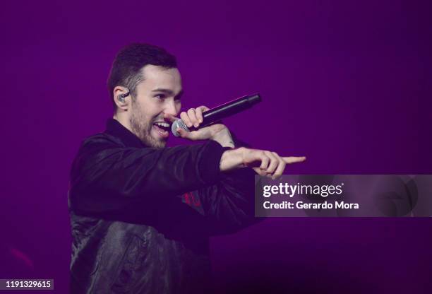 Performs onstage during 93.3 FLZ's Jingle Ball 2019 Presented by Capital One at Amalie Arena on December 01, 2019 in Tampa, Florida.